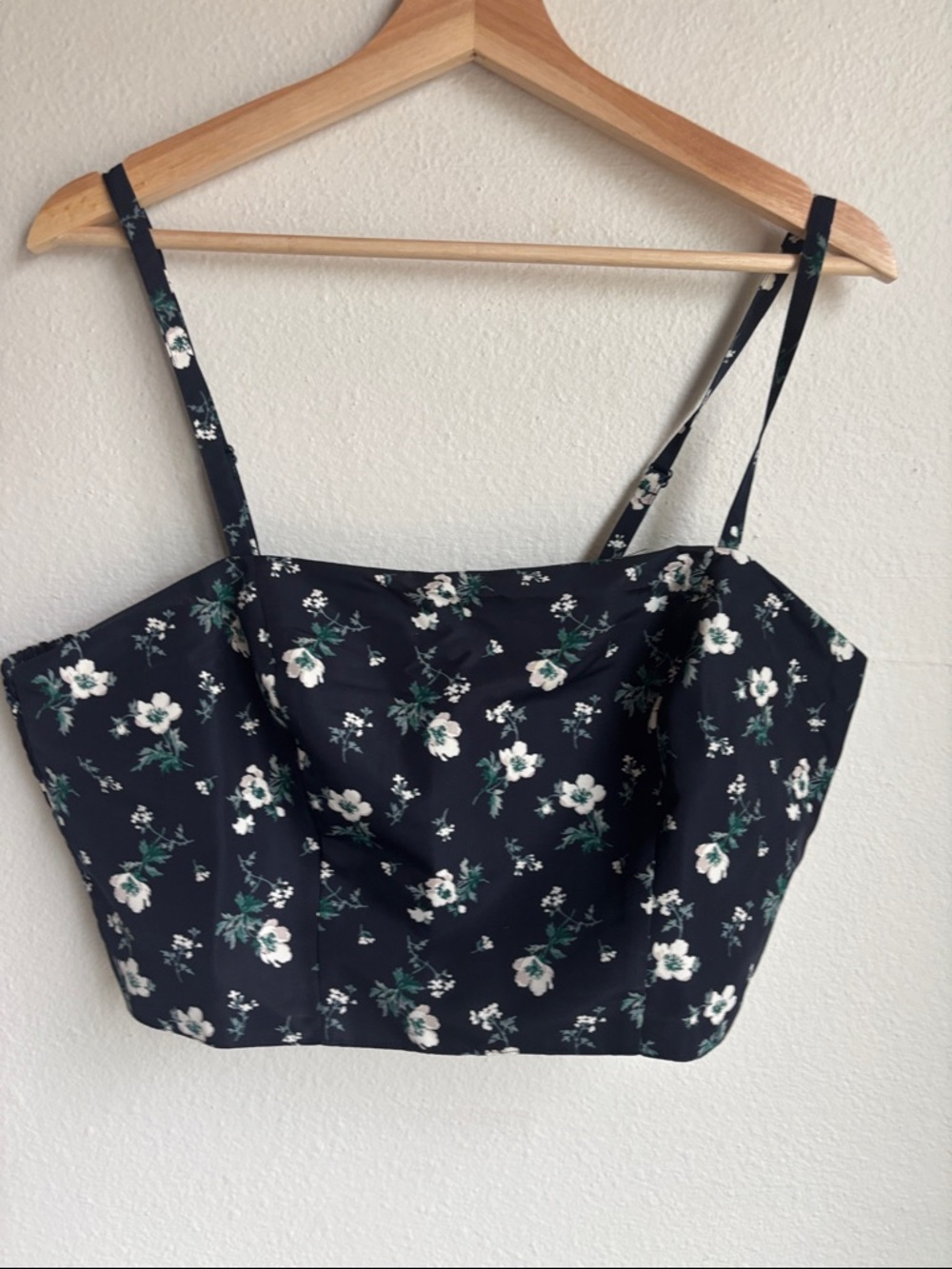 OLD NAVY Womens Large Tall Occasion Floral Crop Top NEW